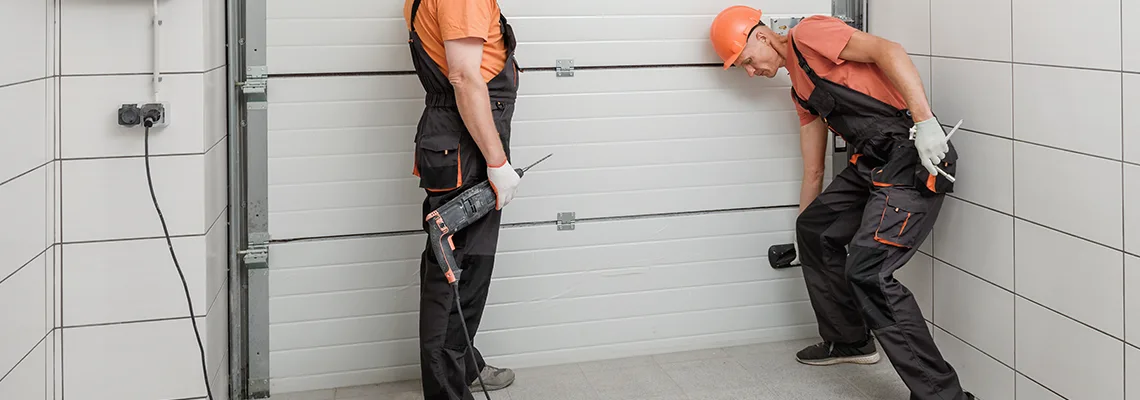 Fix Commercial Garage Door Issues in Crystal Lake, Illinois