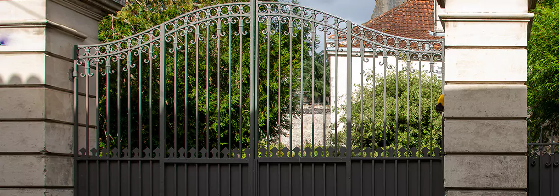 Wooden Swing Gate Repair in Crystal Lake, IL